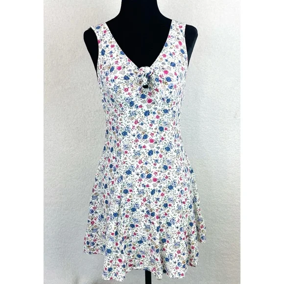 (VTG) BYER TOO! CALIFORNIA • 90s Floral Front-Tie Sleeveless Mini Dress, XS/S - Picture 4 of 15